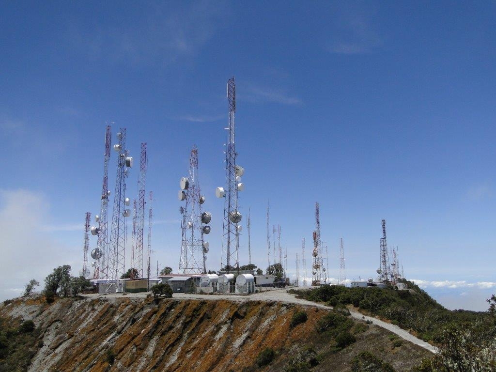 Campos radioeléctricos de las antenas de telefonía móvil: mitos y verdades